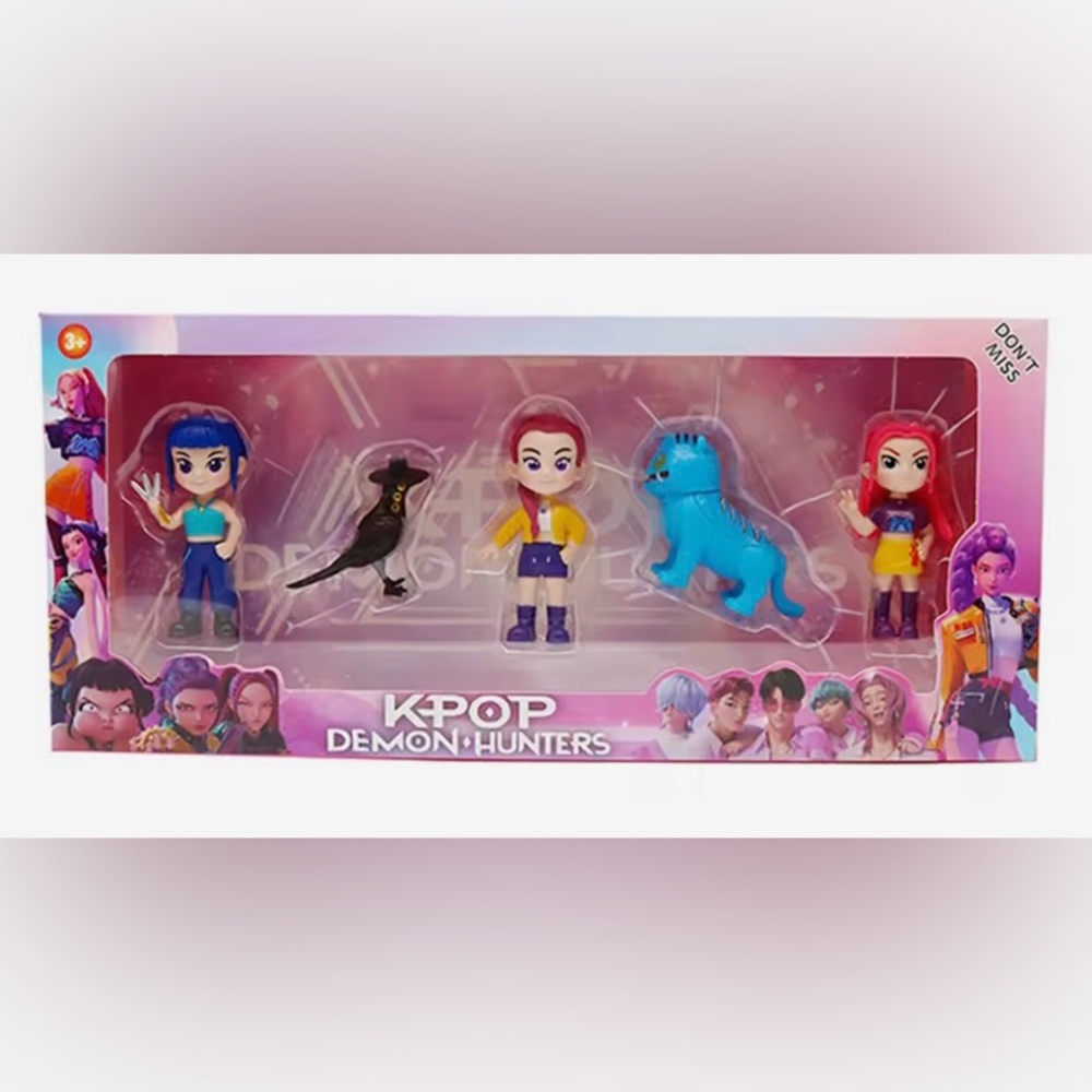 Kpop Demon Hunter “2026”  Rumi Zoe Mira Set of 5 Anime figures  Set of 5